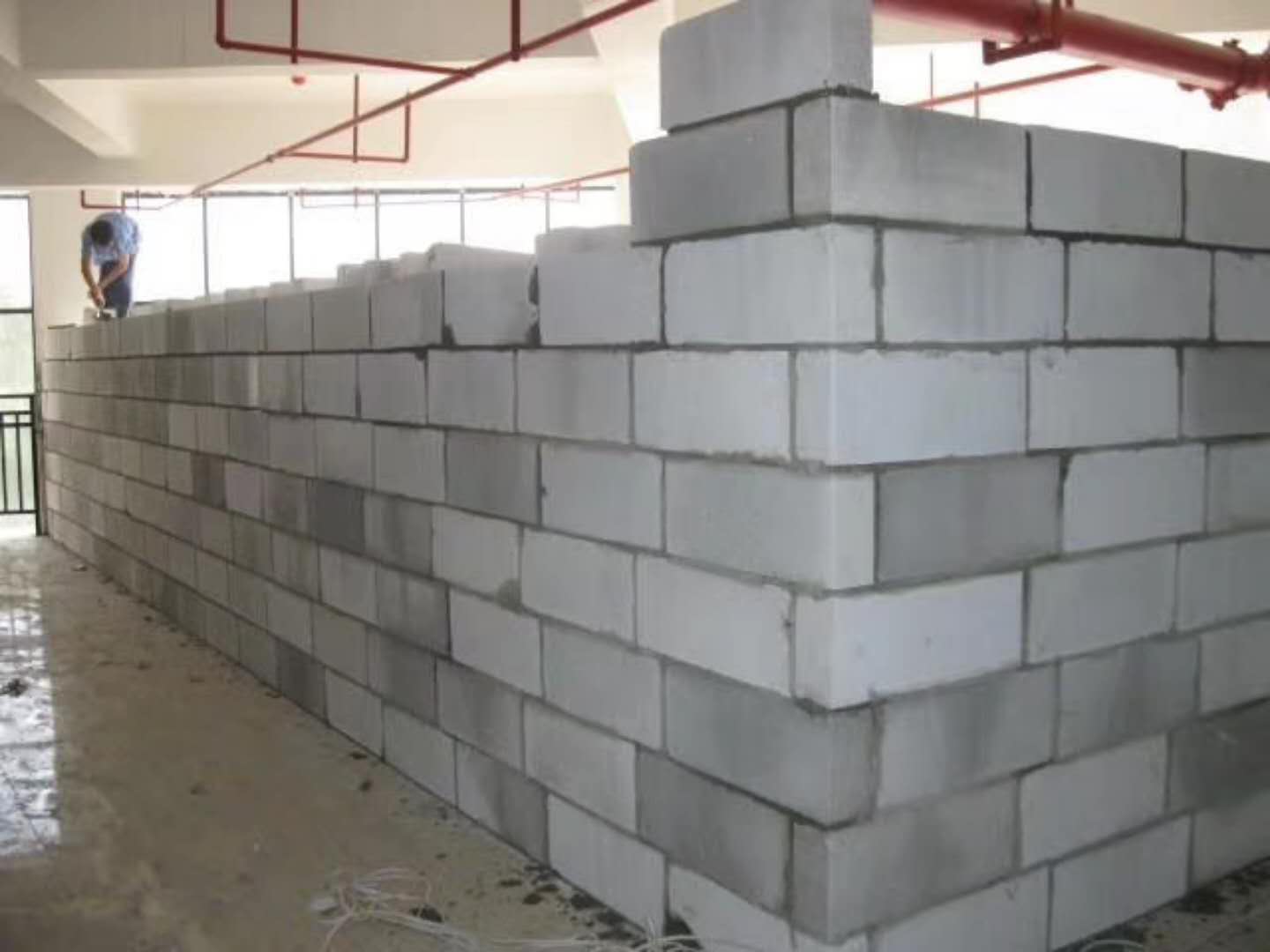 越西蒸压加气混凝土砌块承重墙静力和抗震性能的研究